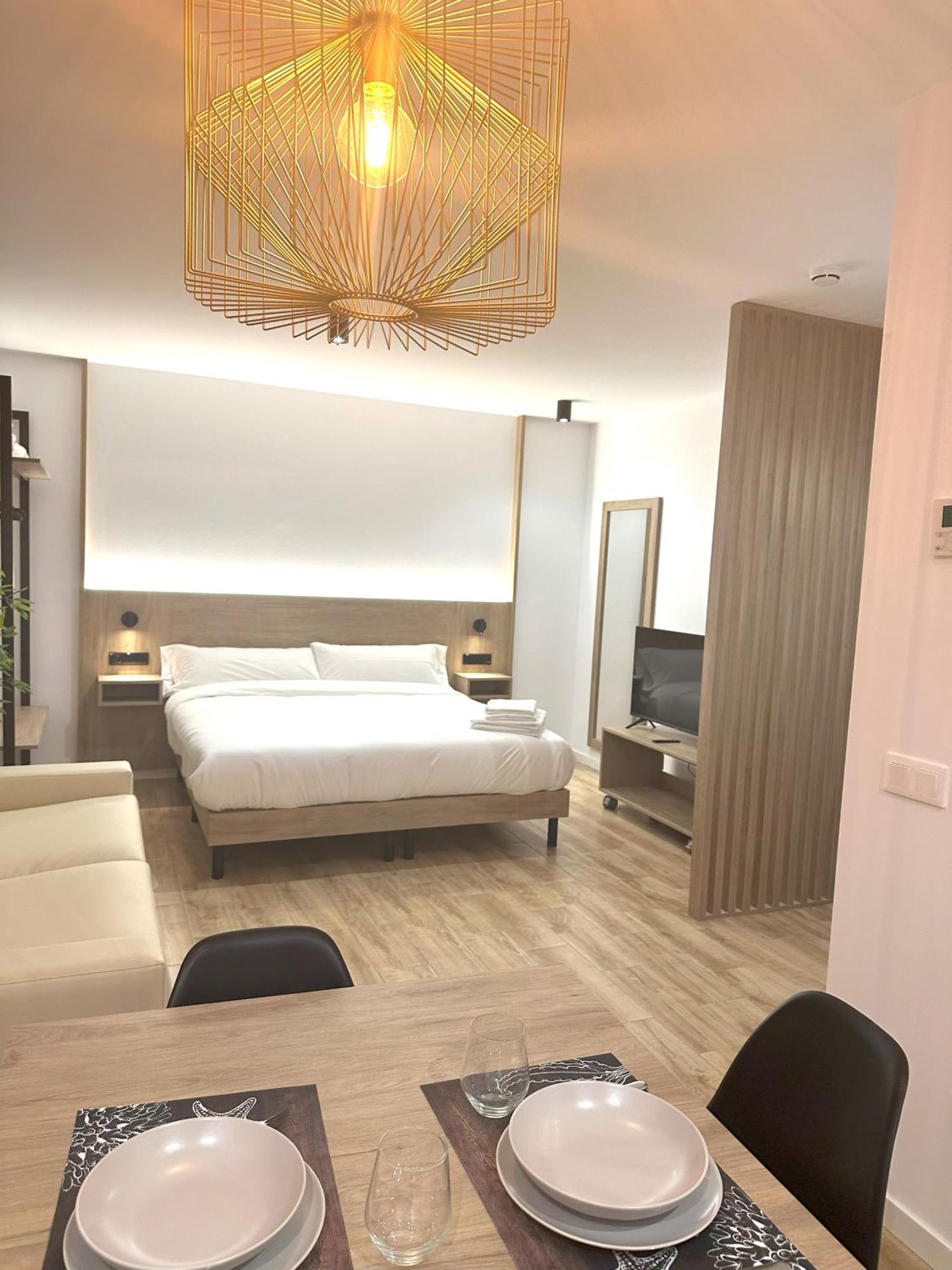 Arena 20 Suites Valenza Esterno foto
