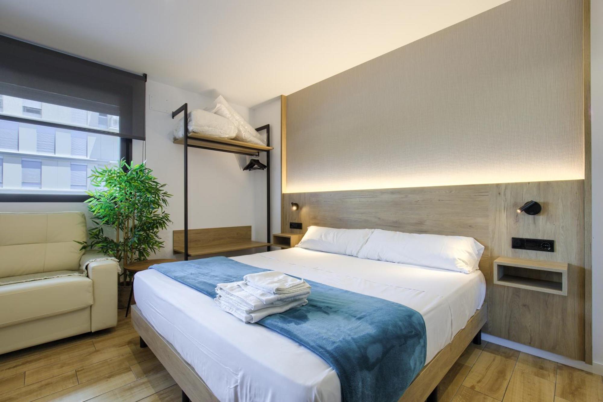 Arena 20 Suites Valenza Esterno foto